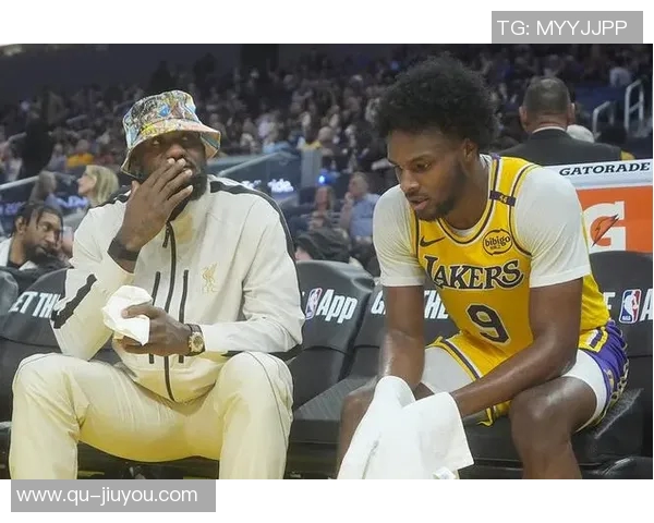 夸梅直言布朗尼防守能力不足父亲光环让他受到过高期待