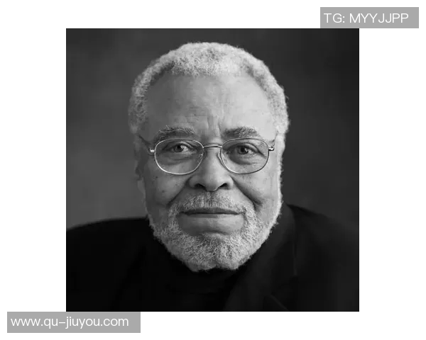 职业赌徒琼斯自称詹姆斯好友在维加斯赌场游走以求信任与机会 职业赌徒琼斯自称詹姆斯好友在维加斯赌场游走以求信任与机会